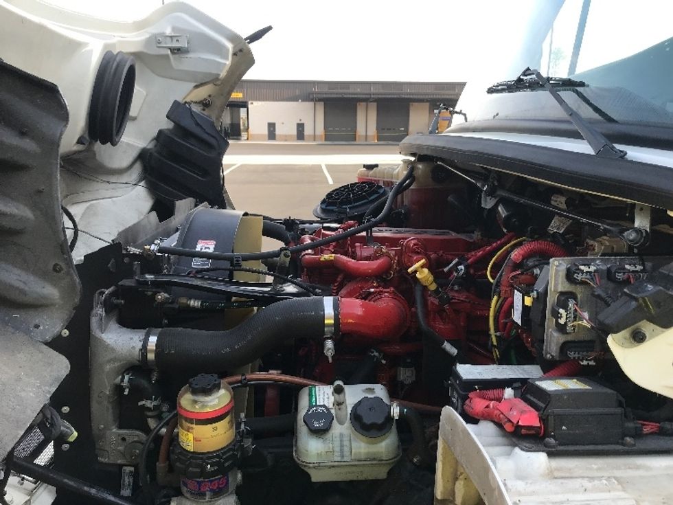 Refrigerated Truck-Light and Medium Duty Trucks-Freightliner-2019-M2-Pensacola-FL-179,481\n\t\tmiles-$ 62,500 - Image 23