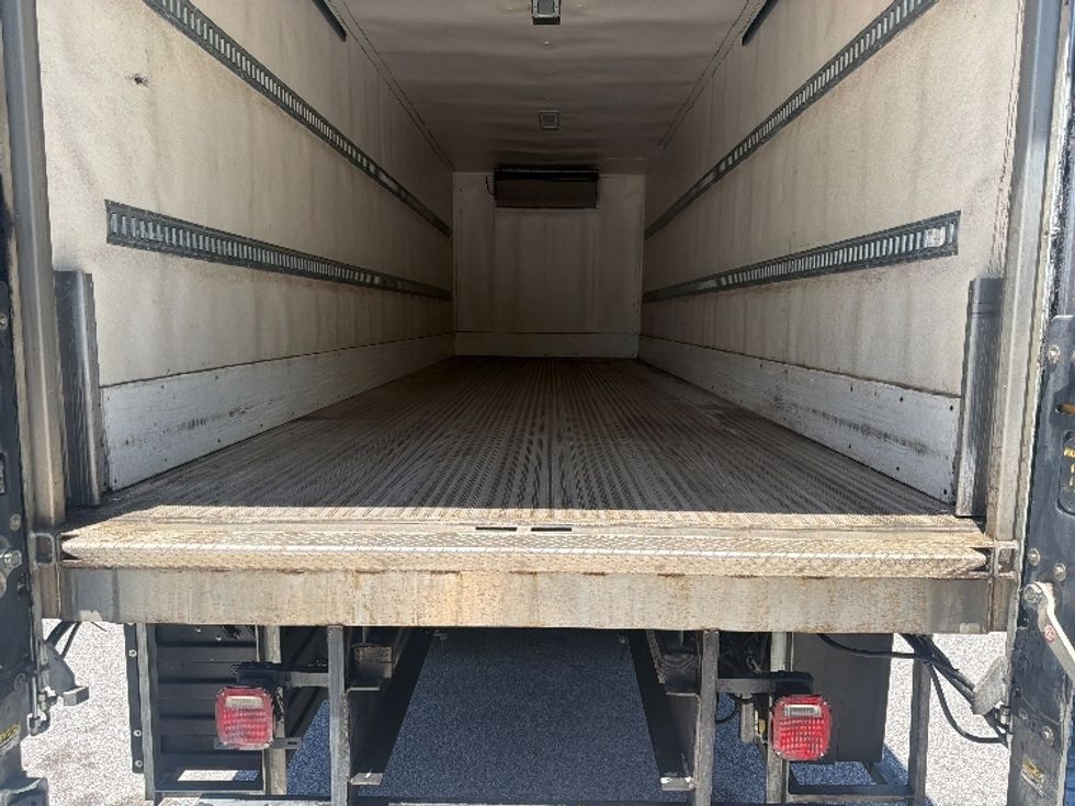 Refrigerated Truck-Light and Medium Duty Trucks-Freightliner-2019-M2-Pensacola-FL-235,329\n\t\tmiles-$ 56,250 - Image 10