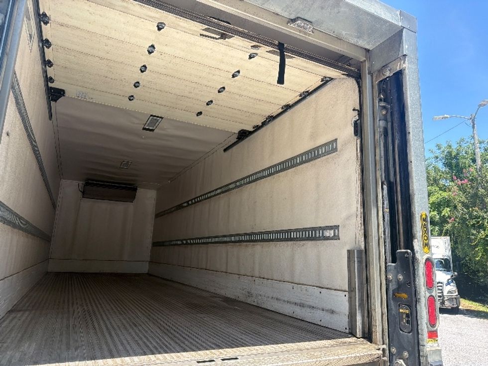 Refrigerated Truck-Light and Medium Duty Trucks-Freightliner-2019-M2-Pensacola-FL-235,329\n\t\tmiles-$ 56,250 - Image 12