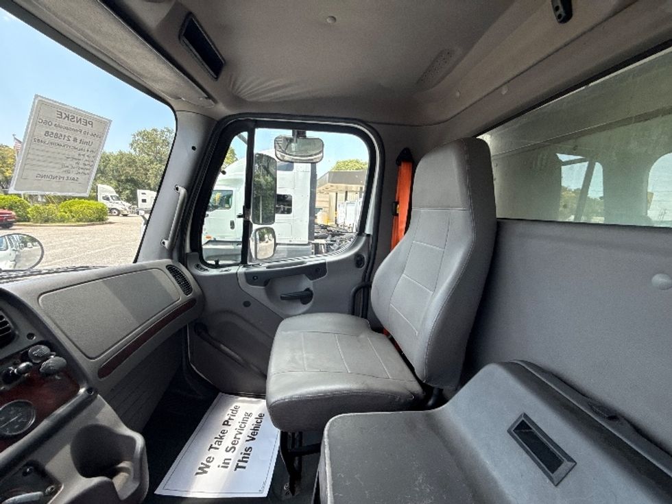 Refrigerated Truck-Light and Medium Duty Trucks-Freightliner-2019-M2-Pensacola-FL-266,223\n\t\tmiles-$ 51,250 - Image 19