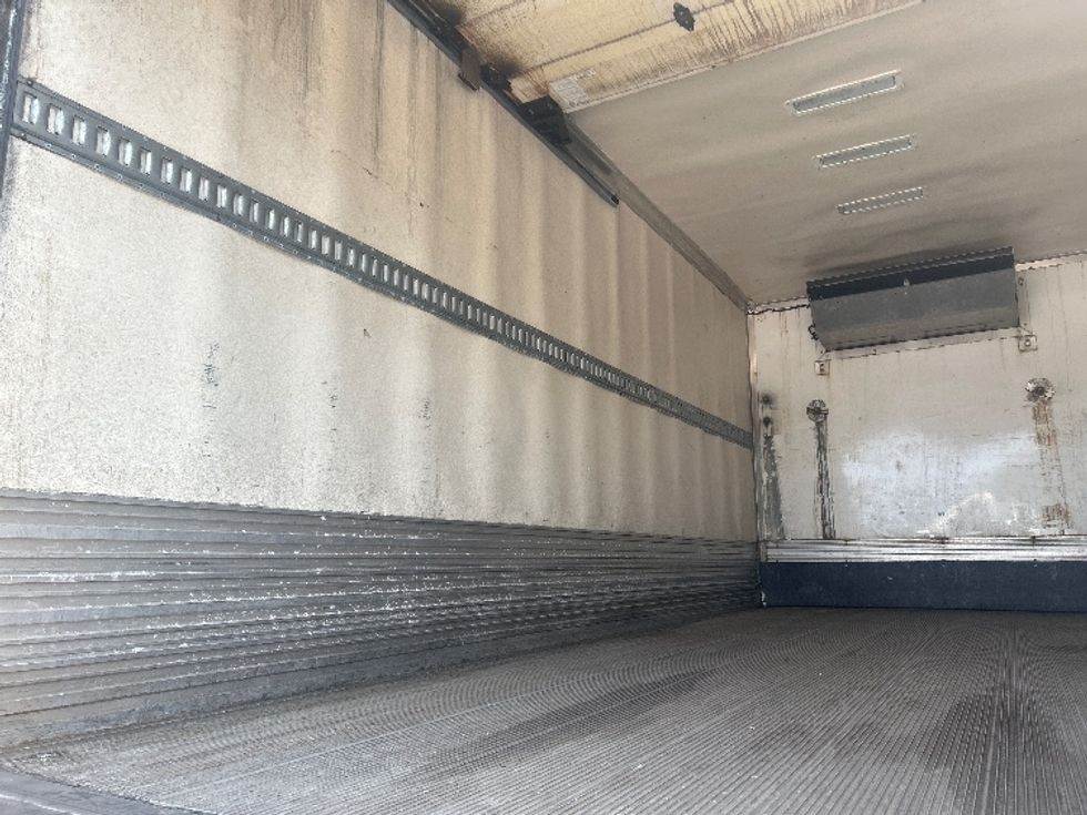 Refrigerated Truck-Light and Medium Duty Trucks-Freightliner-2019-M2-Pensacola-FL-316,541\n\t\tmiles-$ 30,750 - Image 11