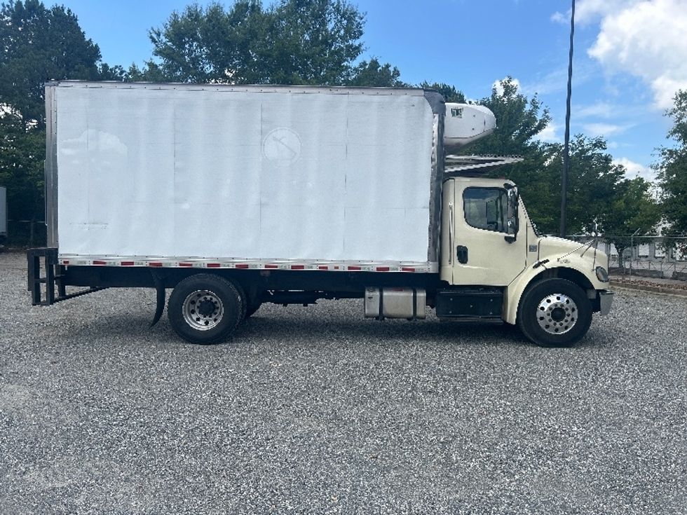 Refrigerated Truck-Light and Medium Duty Trucks-Freightliner-2019-M2-Pensacola-FL-316,541\n\t\tmiles-$ 30,750 - Image 15