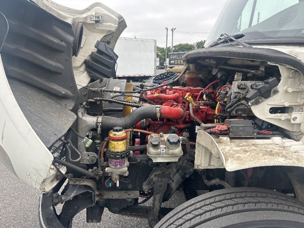 Refrigerated Truck-Light and Medium Duty Trucks-Freightliner-2019-M2-Philadelphia-PA-179,265\n\t\tmiles-$ 55,750 - Image 24