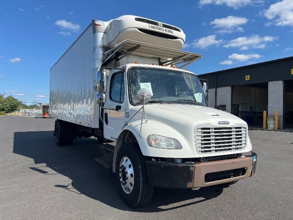 Refrigerated Truck-Light and Medium Duty Trucks-Freightliner-2019-M2-Philadelphia-PA-231,423\n\t\tmiles-$ 35,250 - Image 1