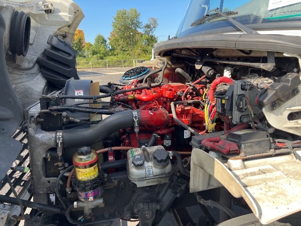 Refrigerated Truck-Light and Medium Duty Trucks-Freightliner-2019-M2-Philadelphia-PA-231,423\n\t\tmiles-$ 35,250 - Image 24