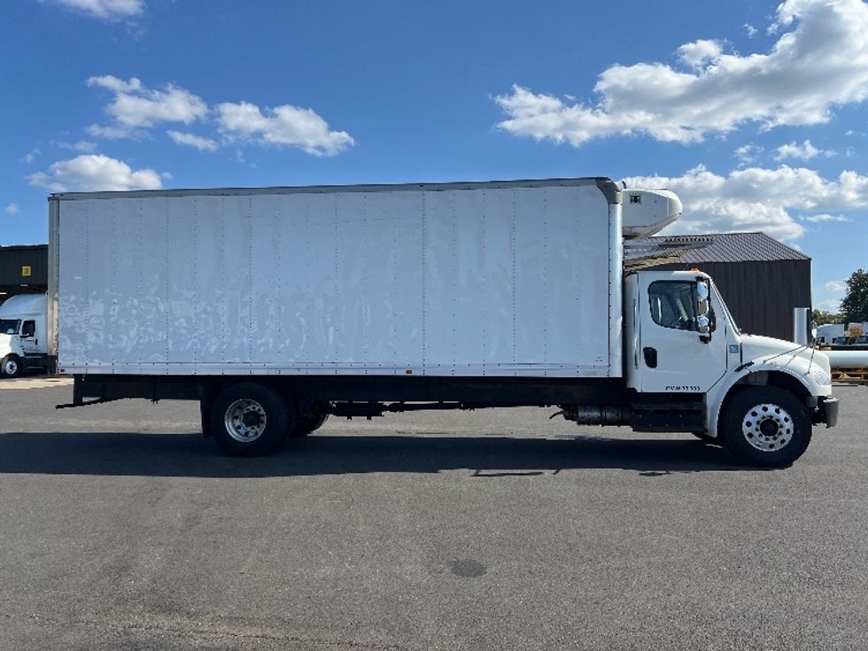 Refrigerated Truck-Light and Medium Duty Trucks-Freightliner-2019-M2-Philadelphia-PA-293,489\n\t\tmiles-$ 25,000 - Image 15