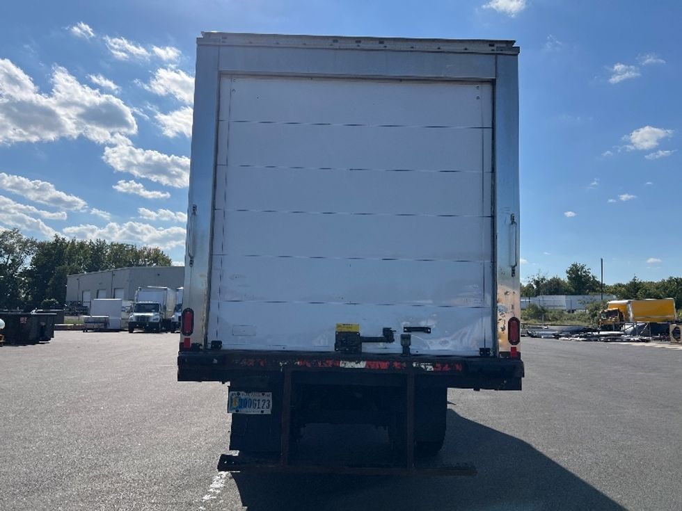 Refrigerated Truck-Light and Medium Duty Trucks-Freightliner-2019-M2-Philadelphia-PA-293,489\n\t\tmiles-$ 25,000 - Image 7