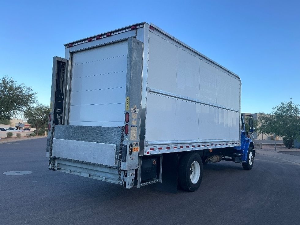 Refrigerated Truck-Light and Medium Duty Trucks-Freightliner-2019-M2-Phoenix-AZ-175,140\n\t\tmiles-$ 49,500 - Image 13