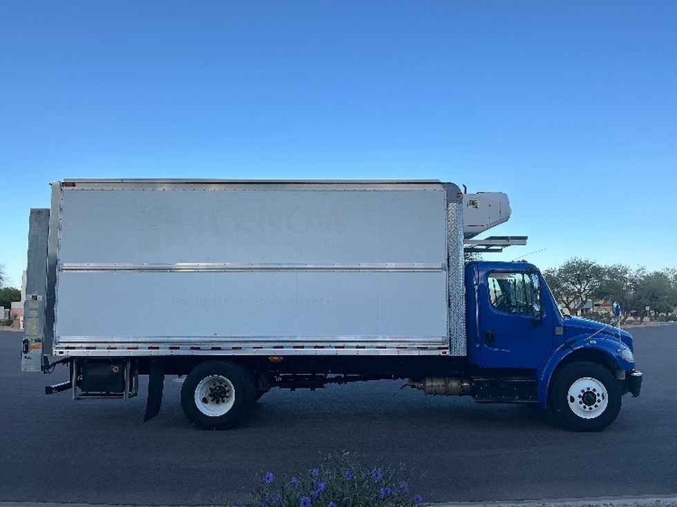 Refrigerated Truck-Light and Medium Duty Trucks-Freightliner-2019-M2-Phoenix-AZ-175,140\n\t\tmiles-$ 49,500 - Image 15
