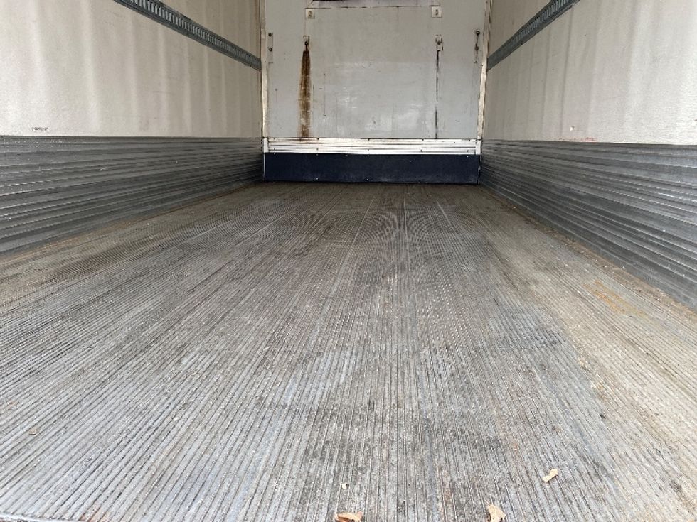 Refrigerated Truck-Light and Medium Duty Trucks-Freightliner-2019-M2-Piqua-OH-312,458\n\t\tmiles-$ 26,500 - Image 10