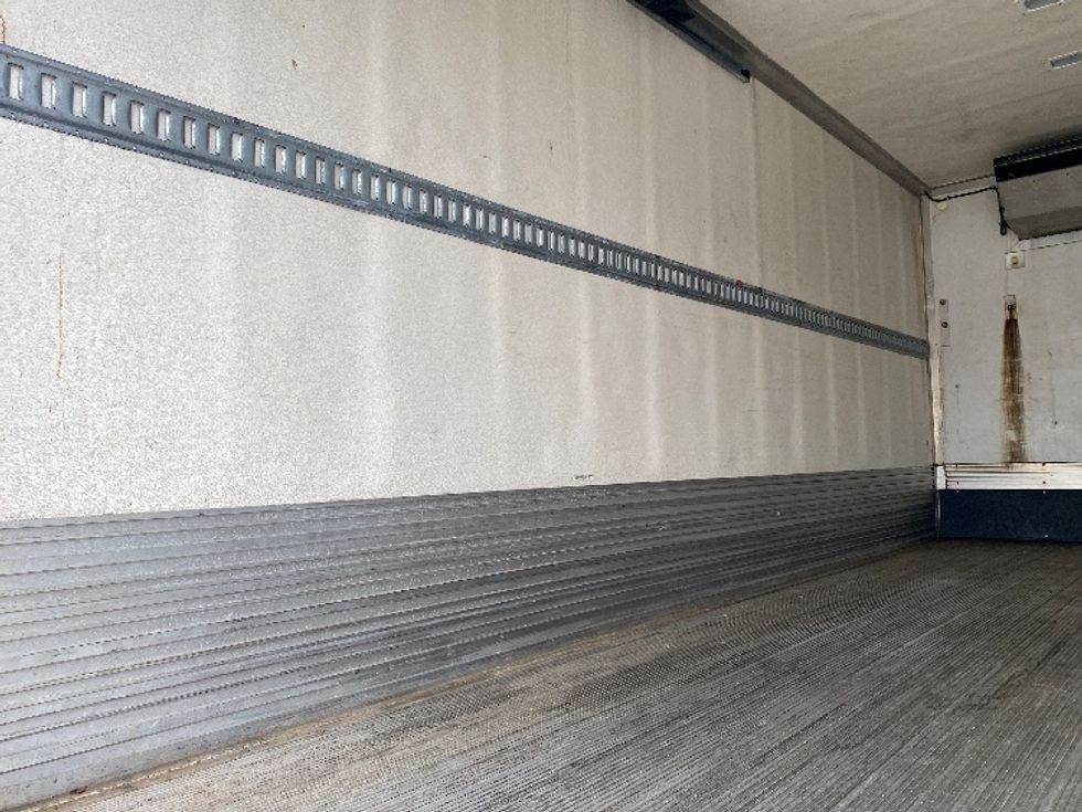 Refrigerated Truck-Light and Medium Duty Trucks-Freightliner-2019-M2-Piqua-OH-312,458\n\t\tmiles-$ 26,500 - Image 11