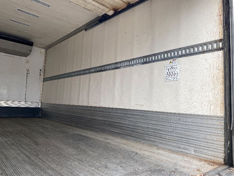 Refrigerated Truck-Light and Medium Duty Trucks-Freightliner-2019-M2-Piqua-OH-312,458\n\t\tmiles-$ 26,500 - Image 12