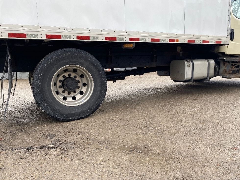 Refrigerated Truck-Light and Medium Duty Trucks-Freightliner-2019-M2-Piqua-OH-312,458\n\t\tmiles-$ 26,500 - Image 14