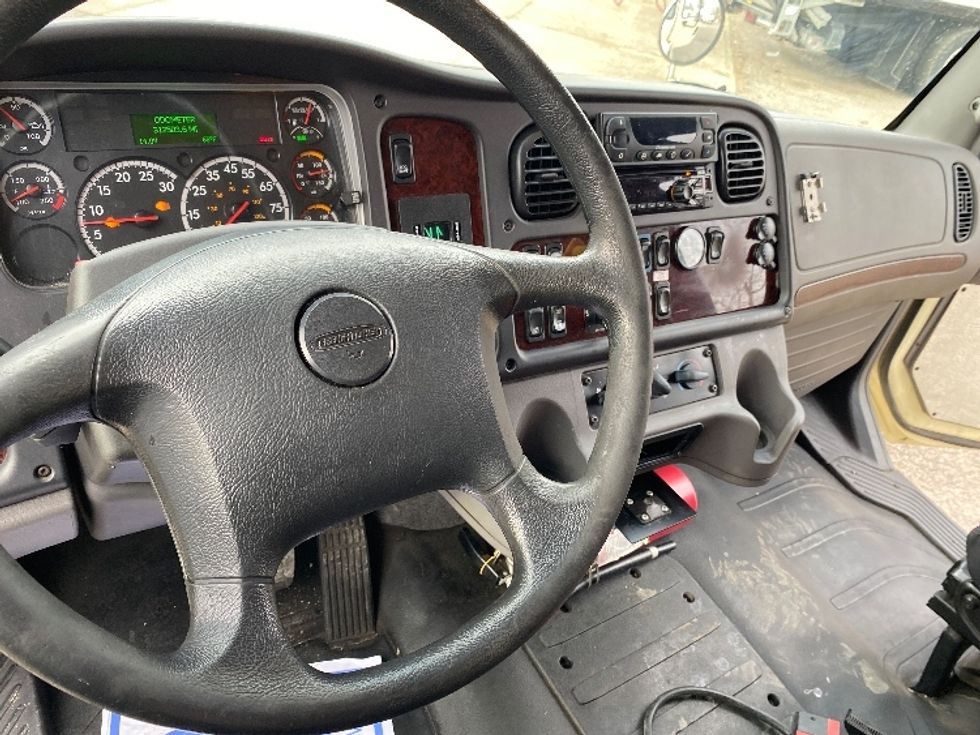 Refrigerated Truck-Light and Medium Duty Trucks-Freightliner-2019-M2-Piqua-OH-312,458\n\t\tmiles-$ 26,500 - Image 18