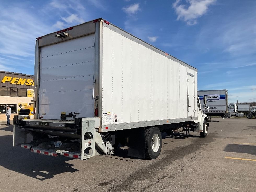Refrigerated Truck-Light and Medium Duty Trucks-Freightliner-2019-M2-Piqua-OH-91,992\n\t\tmiles-$ 68,750 - Image 13