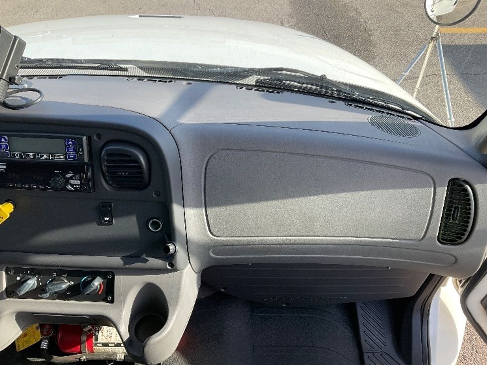 Refrigerated Truck-Light and Medium Duty Trucks-Freightliner-2019-M2-Piqua-OH-91,992\n\t\tmiles-$ 68,750 - Image 21