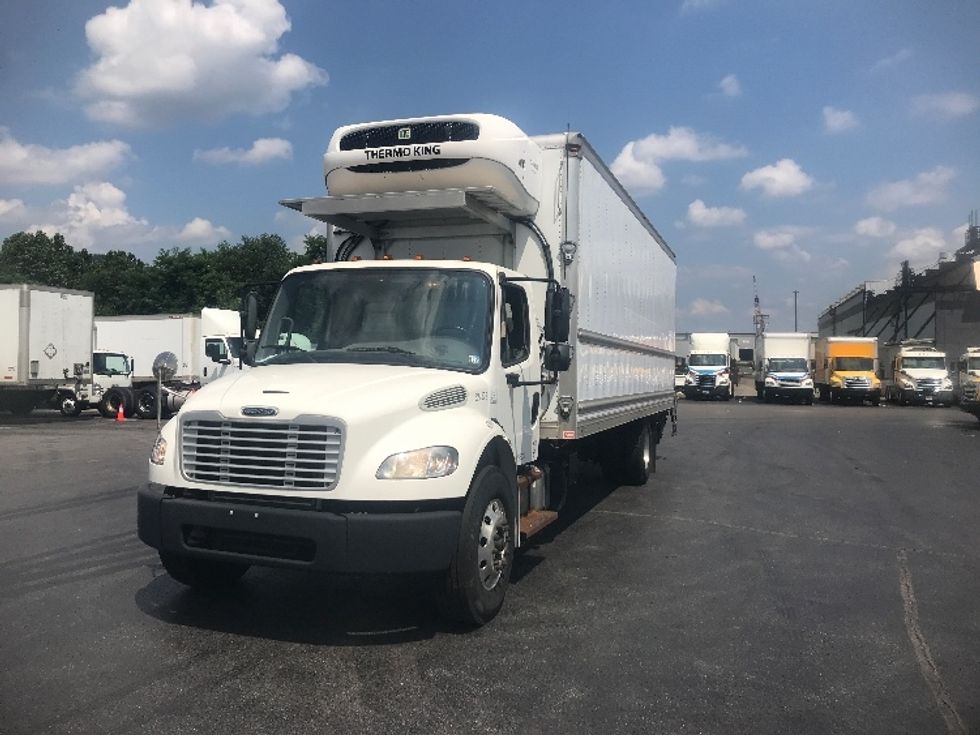 Refrigerated Truck-Light and Medium Duty Trucks-Freightliner-2019-M2-Pittsburgh-PA-161,033\n\t\tmiles-$ 62,750 - Image 3