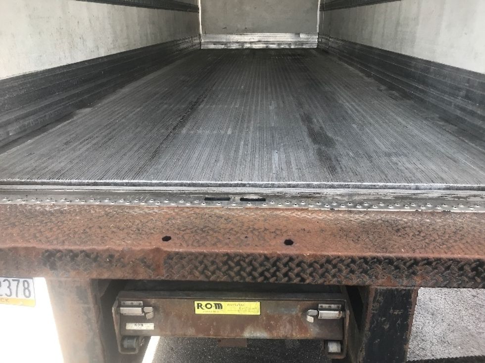 Refrigerated Truck-Light and Medium Duty Trucks-Freightliner-2019-M2-Pittsburgh-PA-166,252\n\t\tmiles-$ 48,000 - Image 10