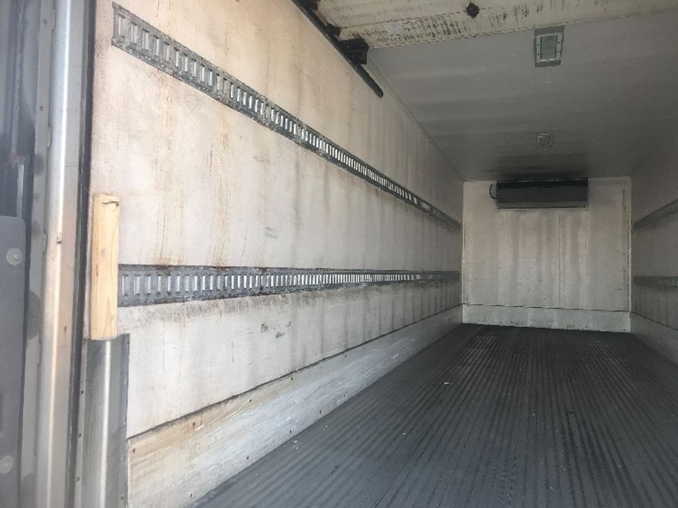 Refrigerated Truck-Light and Medium Duty Trucks-Freightliner-2019-M2-Pittsburgh-PA-315,401\n\t\tmiles-$ 36,500 - Image 11