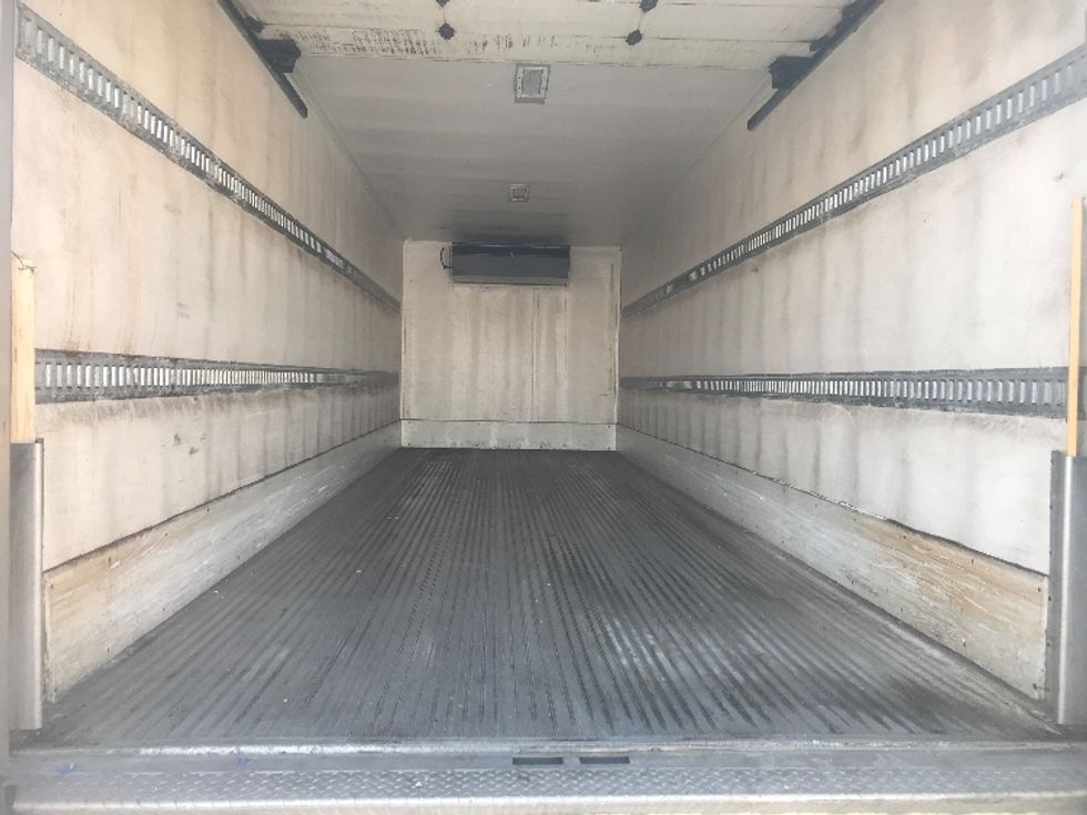 Refrigerated Truck-Light and Medium Duty Trucks-Freightliner-2019-M2-Pittsburgh-PA-315,401\n\t\tmiles-$ 36,500 - Image 8