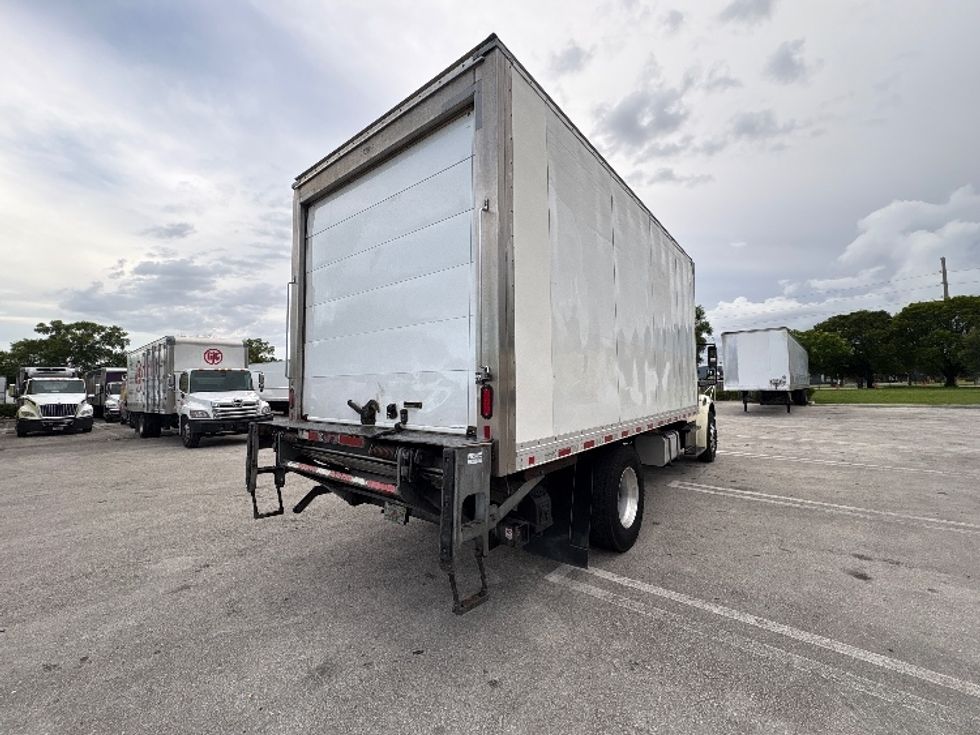 Refrigerated Truck-Light and Medium Duty Trucks-Freightliner-2019-M2-Pompano Beach-FL-159,571\n\t\tmiles-$ 52,500 - Image 13