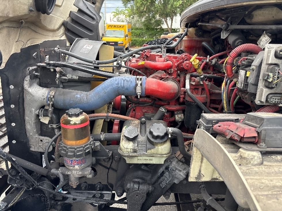 Refrigerated Truck-Light and Medium Duty Trucks-Freightliner-2019-M2-Pompano Beach-FL-159,571\n\t\tmiles-$ 52,500 - Image 24