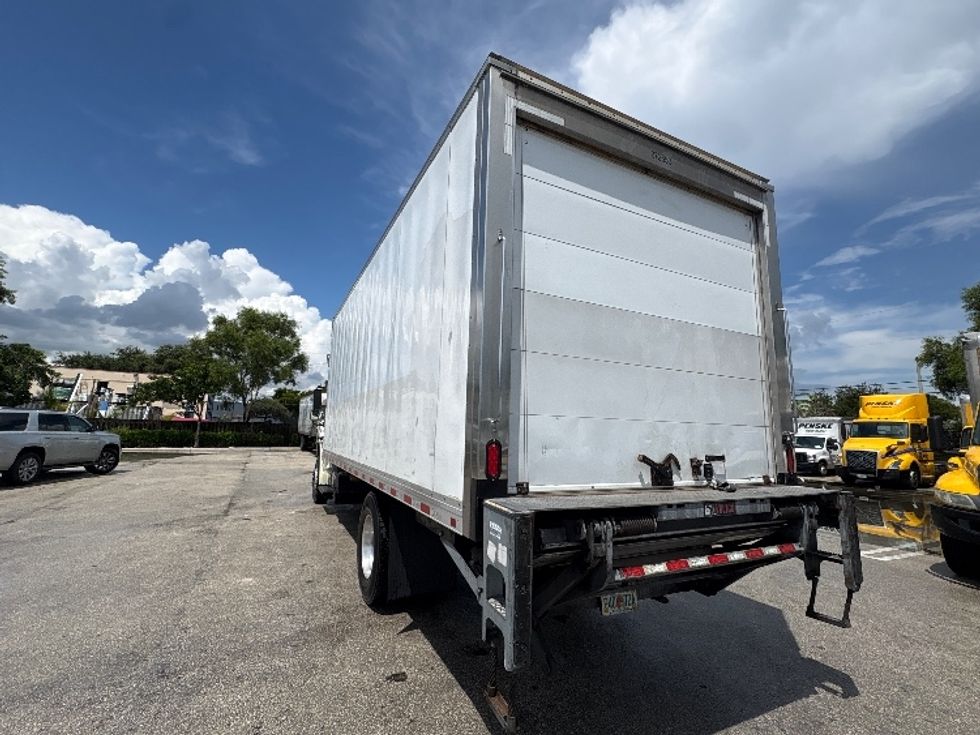 Refrigerated Truck-Light and Medium Duty Trucks-Freightliner-2019-M2-Pompano Beach-FL-177,251\n\t\tmiles-$ 47,500 - Image 6