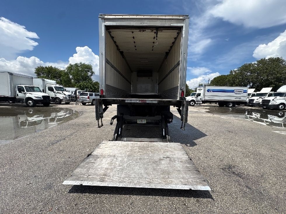 Refrigerated Truck-Light and Medium Duty Trucks-Freightliner-2019-M2-Pompano Beach-FL-177,251\n\t\tmiles-$ 47,500 - Image 9
