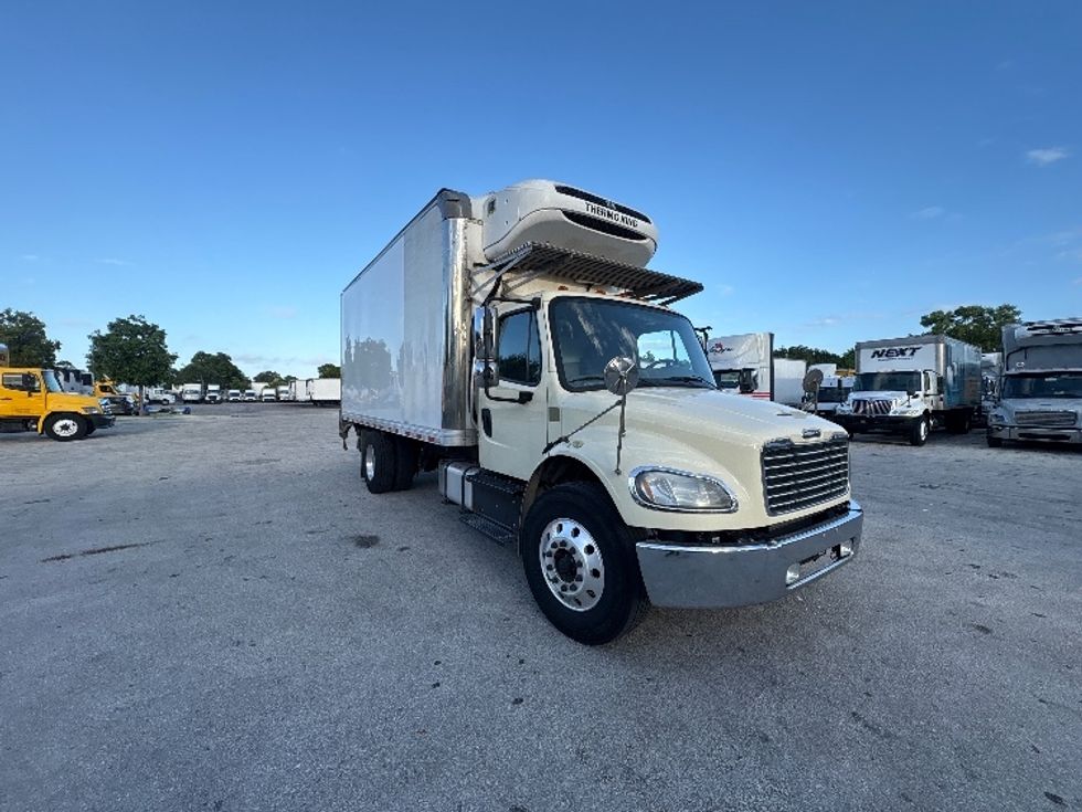 Refrigerated Truck-Light and Medium Duty Trucks-Freightliner-2019-M2-Pompano Beach-FL-230,036\n\t\tmiles-$ 41,750 - Image 1
