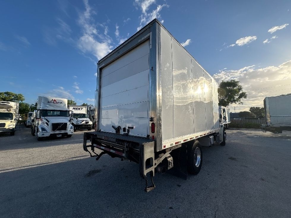Refrigerated Truck-Light and Medium Duty Trucks-Freightliner-2019-M2-Pompano Beach-FL-230,036\n\t\tmiles-$ 41,750 - Image 13