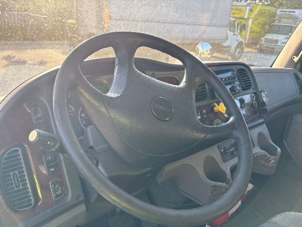 Refrigerated Truck-Light and Medium Duty Trucks-Freightliner-2019-M2-Pompano Beach-FL-230,036\n\t\tmiles-$ 41,750 - Image 17