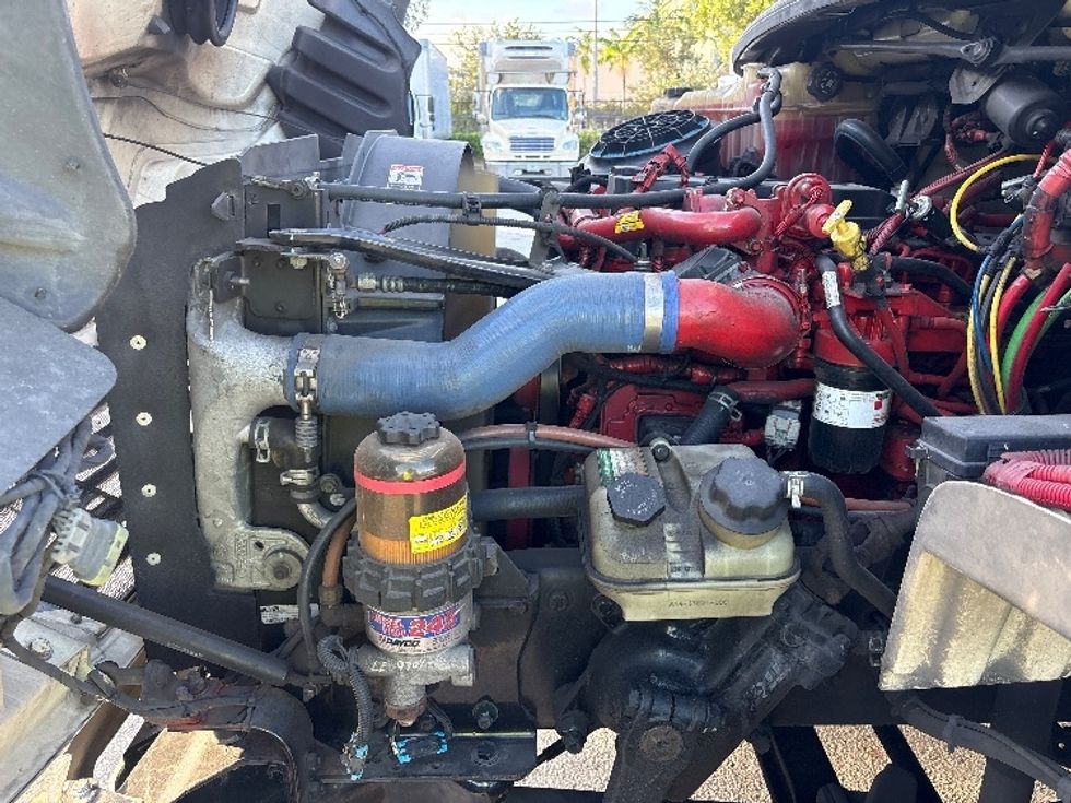 Refrigerated Truck-Light and Medium Duty Trucks-Freightliner-2019-M2-Pompano Beach-FL-230,036\n\t\tmiles-$ 41,750 - Image 24