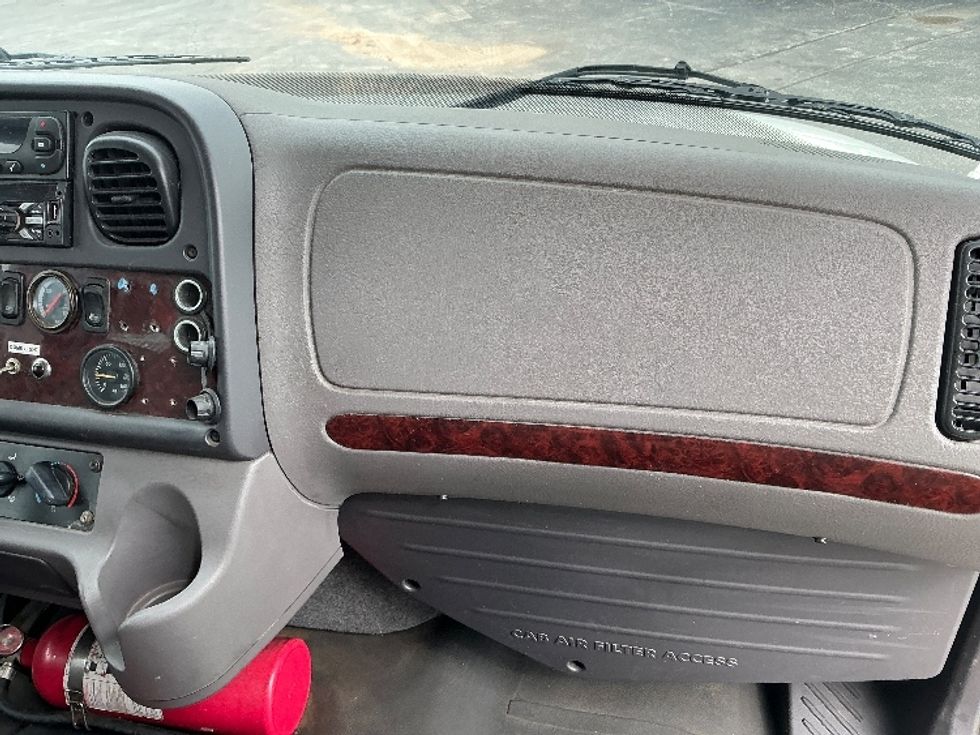 Refrigerated Truck-Light and Medium Duty Trucks-Freightliner-2019-M2-Poplar Bluff-MO-367,076\n\t\tmiles-$ 28,750 - Image 18