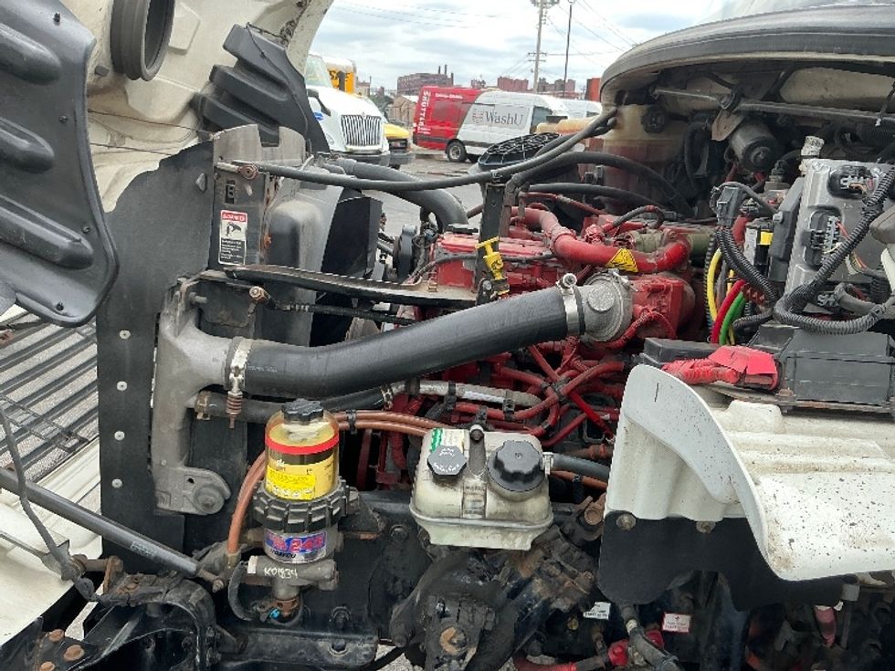 Refrigerated Truck-Light and Medium Duty Trucks-Freightliner-2019-M2-Poplar Bluff-MO-367,076\n\t\tmiles-$ 28,750 - Image 23