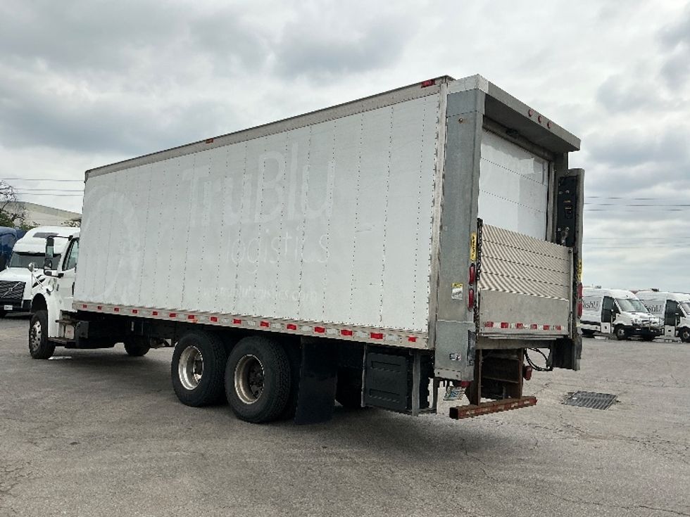 Refrigerated Truck-Light and Medium Duty Trucks-Freightliner-2019-M2-Poplar Bluff-MO-367,076\n\t\tmiles-$ 28,750 - Image 6