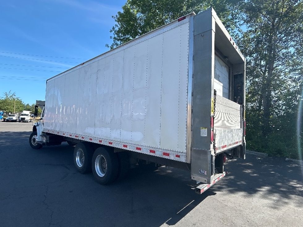 Refrigerated Truck-Light and Medium Duty Trucks-Freightliner-2019-M2-Portland-OR-232,668\n\t\tmiles-$ 56,750 - Image 6
