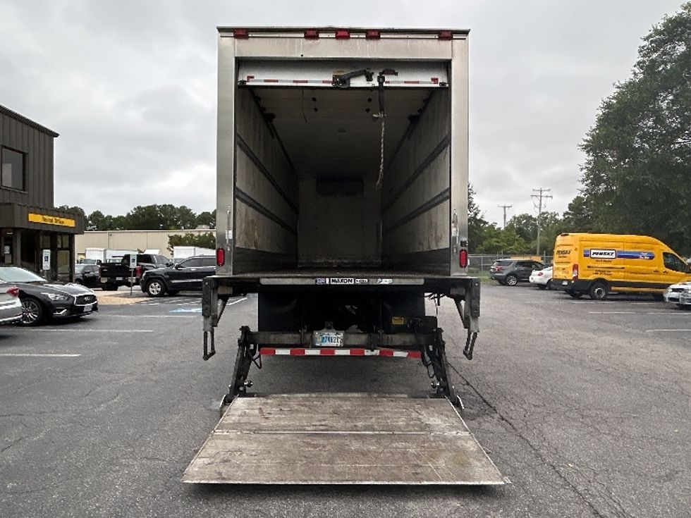 Refrigerated Truck-Light and Medium Duty Trucks-Freightliner-2019-M2-Prince George-VA-116,000\n\t\tmiles-$ 51,500 - Image 10
