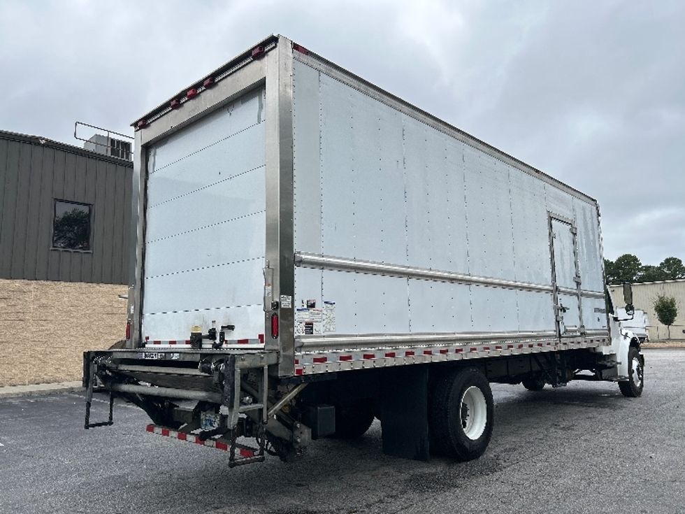 Refrigerated Truck-Light and Medium Duty Trucks-Freightliner-2019-M2-Prince George-VA-116,000\n\t\tmiles-$ 51,500 - Image 12