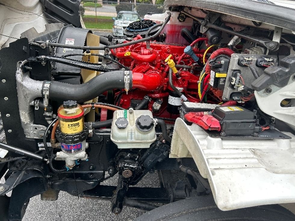 Refrigerated Truck-Light and Medium Duty Trucks-Freightliner-2019-M2-Prince George-VA-116,000\n\t\tmiles-$ 51,500 - Image 23