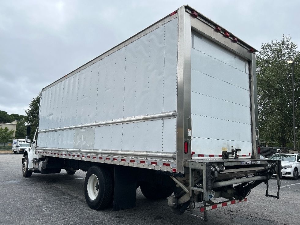 Refrigerated Truck-Light and Medium Duty Trucks-Freightliner-2019-M2-Prince George-VA-116,000\n\t\tmiles-$ 51,500 - Image 6
