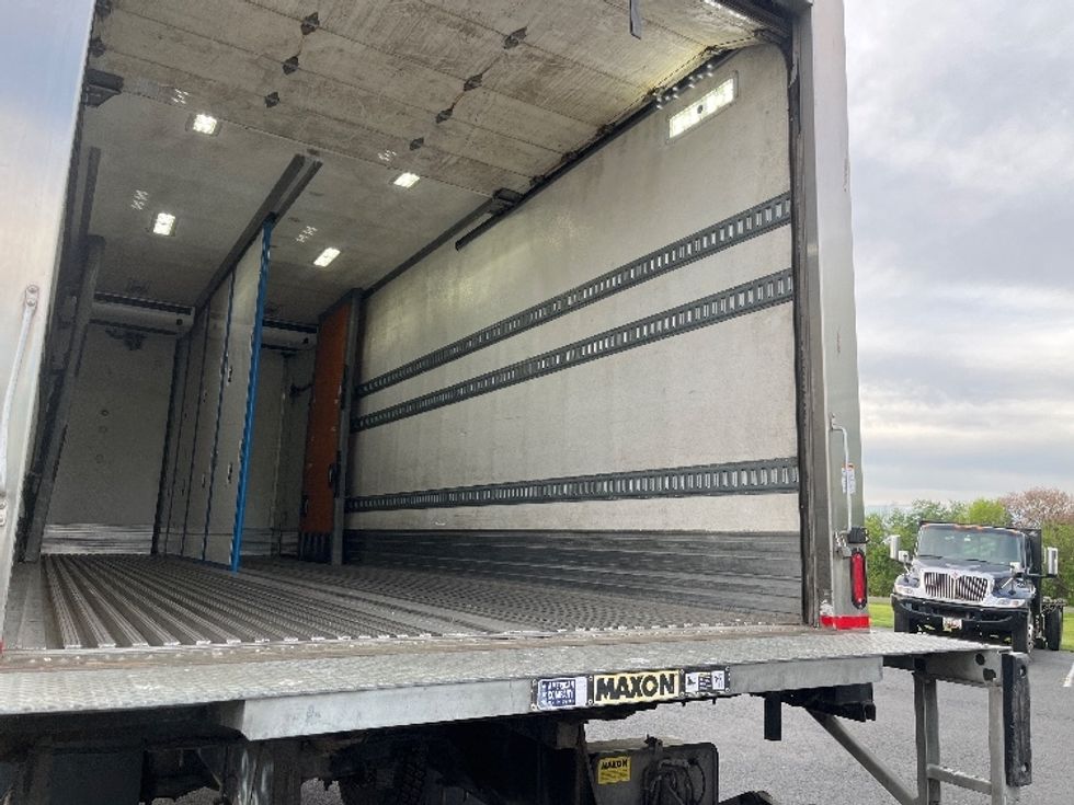 Refrigerated Truck-Light and Medium Duty Trucks-Freightliner-2019-M2-Prince George-VA-237,882\n\t\tmiles-$ 45,250 - Image 12