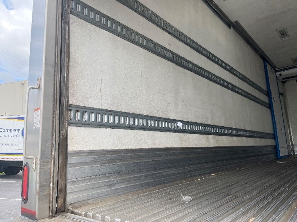 Refrigerated Truck-Light and Medium Duty Trucks-Freightliner-2019-M2-Prince George-VA-250,043\n\t\tmiles-$ 36,750 - Image 11