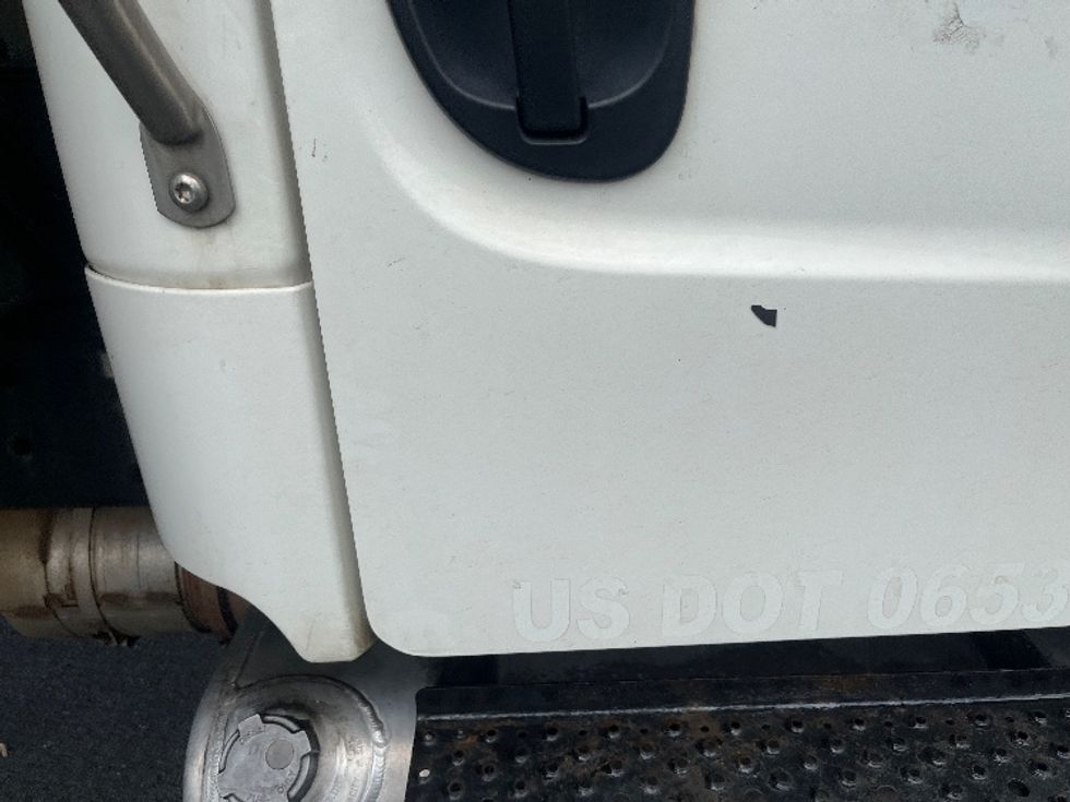 Refrigerated Truck-Light and Medium Duty Trucks-Freightliner-2019-M2-Prince George-VA-250,043\n\t\tmiles-$ 36,750 - Image 28