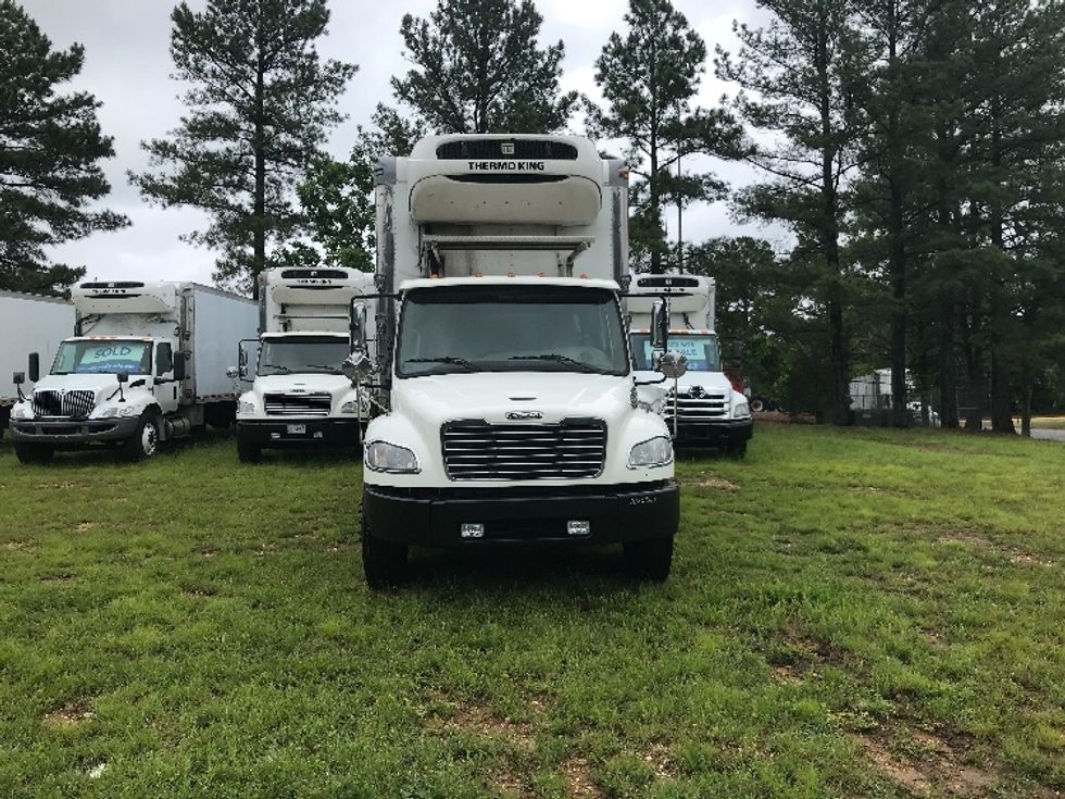 Refrigerated Truck-Light and Medium Duty Trucks-Freightliner-2019-M2-Prince George-VA-280,027\n\t\tmiles-$ 28,750 - Image 2