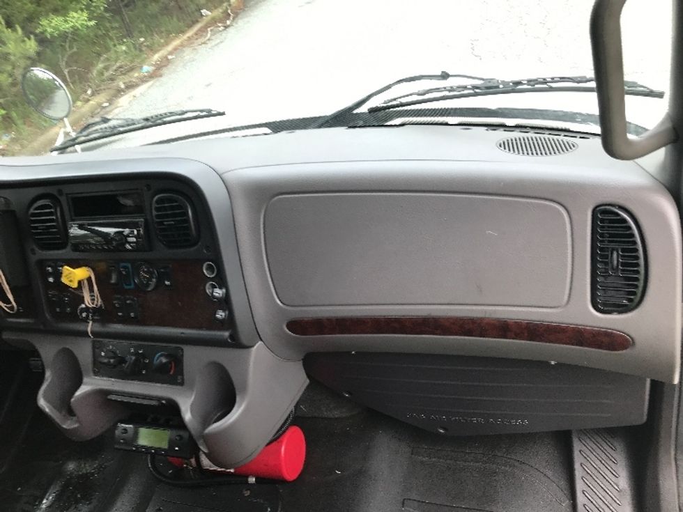 Refrigerated Truck-Light and Medium Duty Trucks-Freightliner-2019-M2-Prince George-VA-280,027\n\t\tmiles-$ 28,750 - Image 25