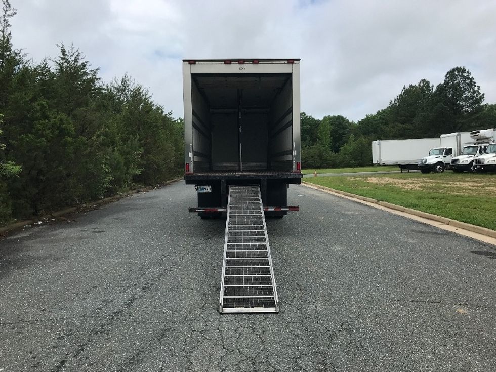Refrigerated Truck-Light and Medium Duty Trucks-Freightliner-2019-M2-Prince George-VA-280,027\n\t\tmiles-$ 28,750 - Image 9
