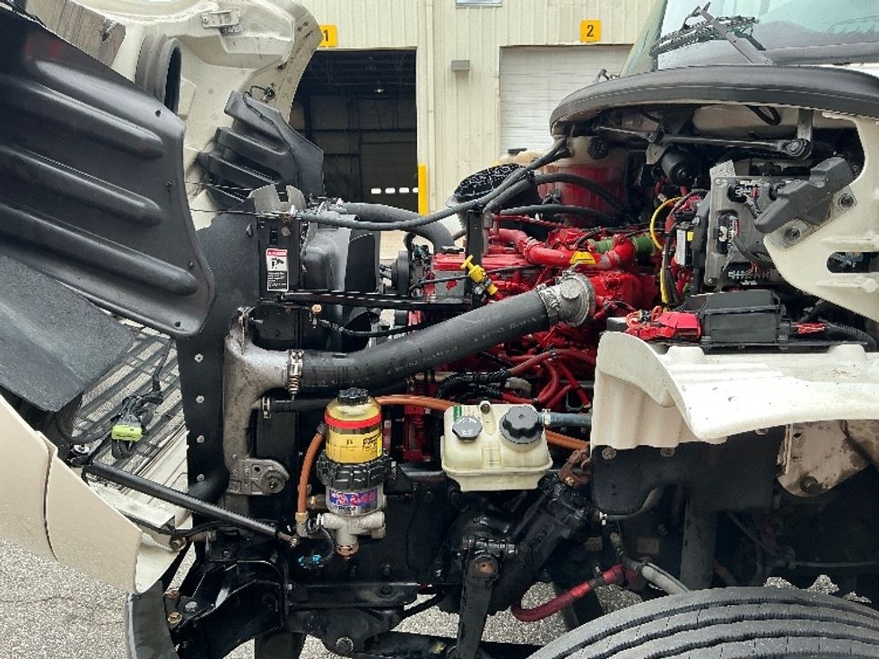 Refrigerated Truck-Light and Medium Duty Trucks-Freightliner-2019-M2-Prince George-VA-339,126\n\t\tmiles-$ 38,250 - Image 22