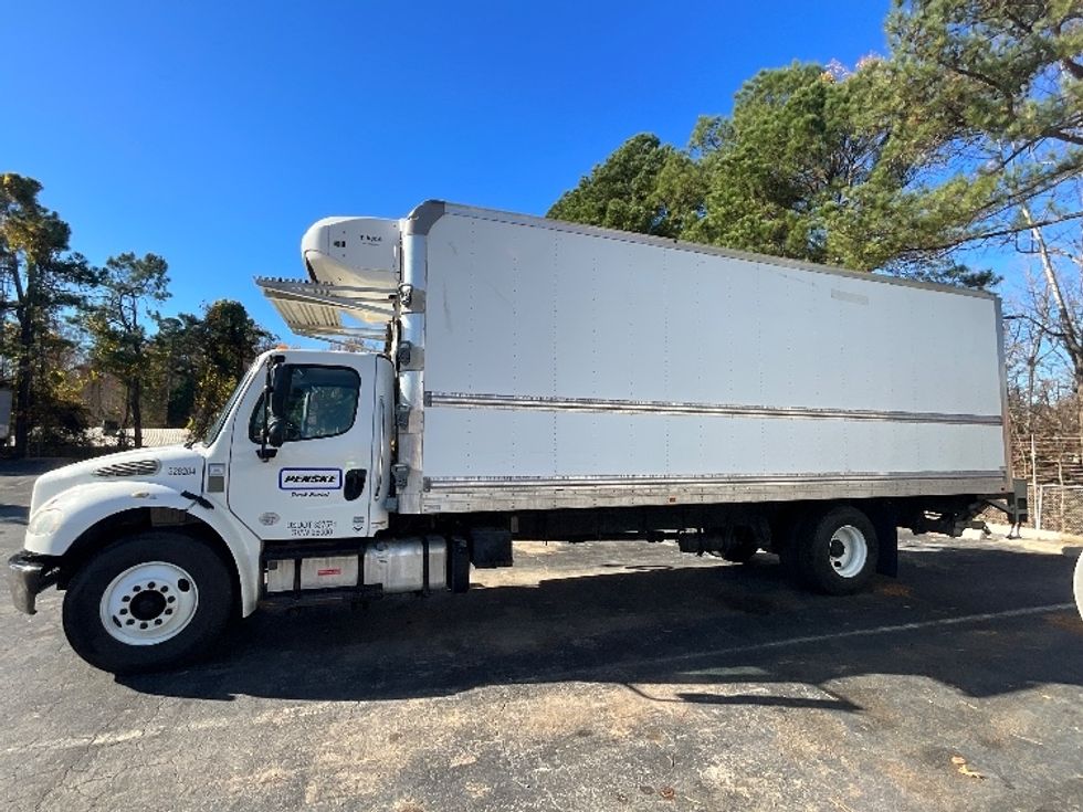 Refrigerated Truck-Light and Medium Duty Trucks-Freightliner-2019-M2-Raleigh-NC-155,249\n\t\tmiles-$ 63,750 - Image 4