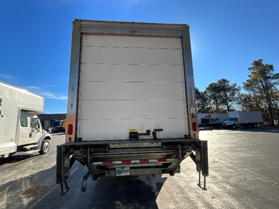 Refrigerated Truck-Light and Medium Duty Trucks-Freightliner-2019-M2-Raleigh-NC-155,249\n\t\tmiles-$ 63,750 - Image 7