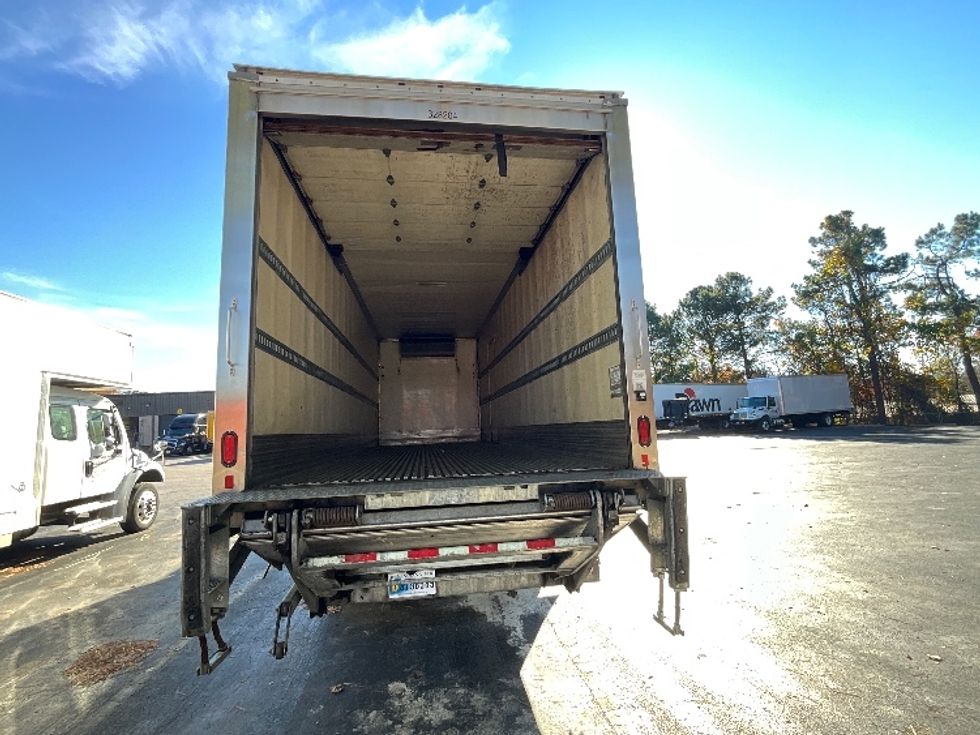 Refrigerated Truck-Light and Medium Duty Trucks-Freightliner-2019-M2-Raleigh-NC-155,249\n\t\tmiles-$ 63,750 - Image 8